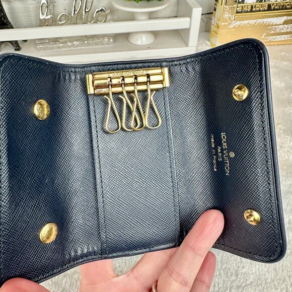 Louis Vuitton Denim key cles 4 Key holder fob keychain Excellent!! - Picture 8 of 12